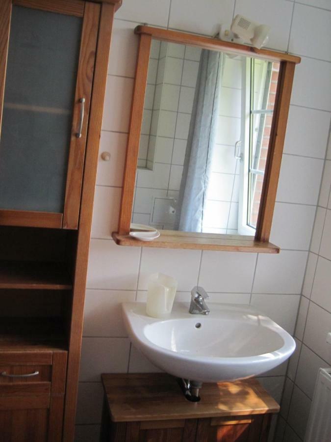 Apartment Laendliche 1-raumwohnung Im Park Thulendorf
